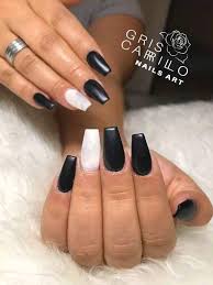 Uñas esculpidas decoradas con lacoste y swarosky. Negro Mate Y Marmol Gris Carrillo Unas Acrilicas Y Gelish Facebook
