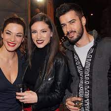 Το τριήμερο του αγίου πνεύματος είναι μια καλή ευκαιρία για χιλιάδες κόσμου να φύγει από την αθήνα για εκδρομή στην επαρχία ή για μετάβαση στα εξοχικά σπίτια. Tsimitselhs Oikonomakoy Oi Apaithseis H Kompla Kai H Baftish Apo Thn Laskarakh Nassosblog Gr