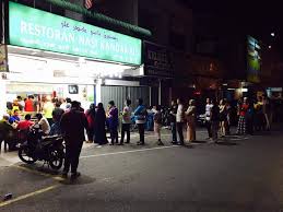 Elsewhere, other famous nasi kandar restaurants here also reported slow business compared to usual. Penang Kini Nasi Kandar Beratuq Version Ali Yang Facebook