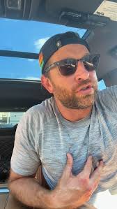 Gotta love it when shower singin turns into a summer time jam writing  session!