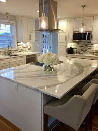 We did not find results for: White Shaker Kitchen Cabinets With White And Gray Quartz From Cambria Brittanicca Kitchen Cabinet Inspiration Kitchen Design Home Decor Kitchen