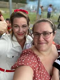 Hannah was so excited to go back to school! She got up early and didn't  complain once! I could get used to that 😂