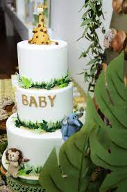 Safari Baby Shower Jungle Baby Shower Theme Love This Beautiful Jungle Inspired Baby Jungle Baby Shower Theme Jungle Baby Shower Cake Animal Baby Shower Cake