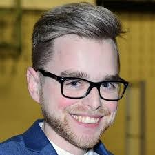 Vincent Ouellette's Instagram, Twitter & Facebook