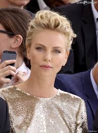 Charlize Theron : Fière de son âge et ''au pic de sa sensualité''