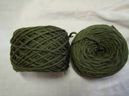 Learn how to knit a scarf with one of these knit scarf patterns.the best part about bulky yarn knitting patterns is that they're great for learning how to knit, since the yarn is so big and the stitches are easy to see and understand. Knit Picks Bulky Colour Oregano Ytknits Flickr