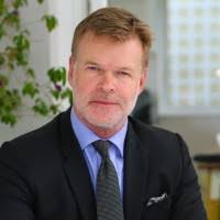 800+ "Calland" profiles