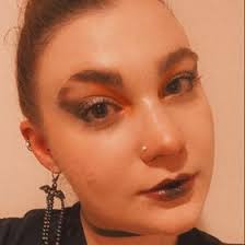 Julia Ervin (juliaervin09)