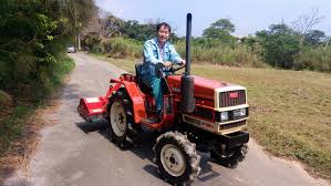 沖縄県名護市｜INAHO FARM｜尾関茂雄さんの生産者プロフィール｜ポケットマルシェ｜産地直送で旬の食材が生産者(農家・漁師)から届く