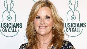 Angel Arreguin's Instagram, Twitter & Facebook