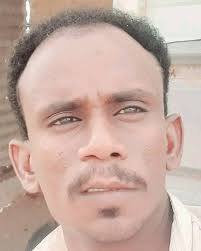 الحاردلو معاو ود اختو و ود اخوه و ولدو ومعاهم واحد شغال معاهم طلعو رحله صيد  وهم في الوادي قابلتهم جديه(غزاله) دابها ولدت ومن شافتهم جرت وخلت جنها  والجماعه هنا قالو يشيلو