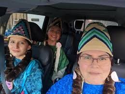 Nixyaawii, Awkú Čáwpam Áḱaatta!