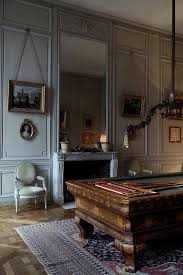 Chateau Style Billiard Room Decoration Interieure Interieur Classique Design De Salle De Jeux