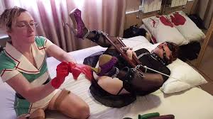 人妖调教-JK制服崩坏