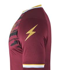 Buonasera, ho aspettato fino ad ora l'aggiornamento per iniziare la master e alla fine vedo che la salernitana ha il kit dello scorso anno (ma come cazzo. Salernitana 2020 21 Home Kit