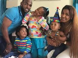 Ozuna vive con su mujer taina marie meléndez y sus dos hijos, a pesar de todas sus p0lemicas, ozuna es un padre amoroso y muy dedicado a su familia rauw alejandro. Marlins Beisbol Marcell Ozuna Y Su Familia Estuvieron De Fiesta El Pasado Fin De Semana Instagram Thebigbear13ozuna Http Atmlb Com 2i1negr Losmarlins Facebook