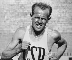 Browse 373 emil zatopek stock photos and images available, or search for makau to find more great stock photos and pictures. Emil Zatopek Muz Ktery Nas Uci Nevzdavat Se Hanazakova Cz