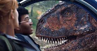 Po dziś dzień dinozaury które przeżyły katastrofę walczą o przetrwanie w dżungli. Jurassic World Upadle Krolestwo Recenzja