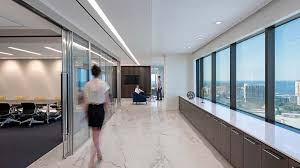 In Relocating Its Tampa Office To A Prominent Tower Downtown This International Law Firm Sought Interior Architect Demountable Partitions Focal Point Lighting