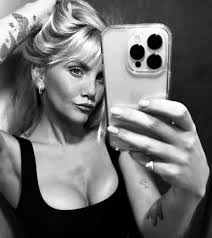 𝑺𝒂𝒃𝒓𝒊 (@sabrianton) • Instagram photos and videos