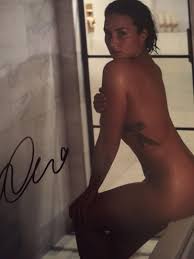 Demi Lovato  NUDE Vanity Fair Sexy Singer Signed Autograph 8x10 Photo COA  | 1874618880