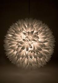 schone papierlampen verleihen dem raum einen weichen schein flower lamp lanterns decor home gifts