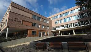 Wir freuen uns auf ihre bewerbung! Hamburg Eppendorf Plane Fur Ausbau Von Universitats Klinikum Prasentiert Forschung Lehre