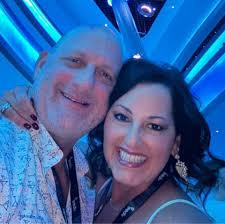 What is a suitable contract for renting someone else's RV