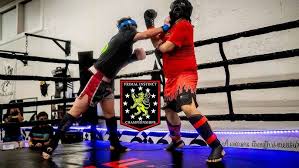 1. Wayne "Batman Smoov" Williams vs Dex Know Do!