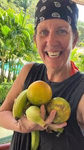 Not sure about you but I am feeling exhausted lately. Thisseems to happen  to me every year around this time except this year seems to be worst. Not  every day is a