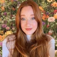 Alison Beale's Instagram, Twitter & Facebook