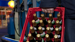Nichtmal alkoholfreies bier und alkoholfreien sekt oder so darf ich trinken. Nachtlicher Verkauf An Tankstellen Alkohol Nur Fur Autofahrer Bayern Sz De