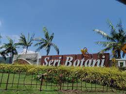 0.4 km from de botani hotel. Beriadah Di Eco Park Bandar Seri Botani