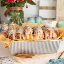 Dollywood Cinnamon Bread