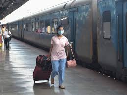 Since 1962, after the import of wdm2 alco locomotives for the indian railways, the current import of ge locomotives is the biggest import consignment in india. Railway Privatization News Government To Allow Private Railways To Set Their Own Fares India Business News Times Of India