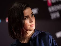 Mit baby in berlin gesichtet. Lena Meyer Landrut Munchner Fan Postet Bild Von Ihr Dann Erfullt Sich Der Grosse Traum Stars