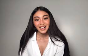 Nadine lustre is a filipino actress, singer and dancer. After Growing Up Insecure With Her Body Here S How Nadine Lustre Learned To Love Herself When In Manila
