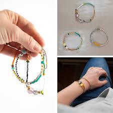 Wir haben uns auf perlen und schmuckzubehör aus europäischer produktion spezialisiert. Filigrane Diy Perlen Armbander Ein Farbenfroher Fadelspass