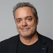 So happy to share that I'm starting a new part-time role as a visiting  Faculty Fellow at The Hitachi Center for Technology and International  Affairs at The Fletcher School at Tufts University. |