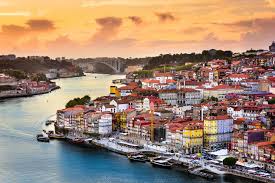 English braga host porto in a huge game at the top of the primeira liga table on sunday evening, with just three points separating the sides. Braga In Portugal Ein Einblick In Die Vergangenheit Urlaubguru