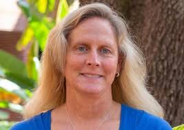 Kara Dawson's Instagram, Twitter & Facebook