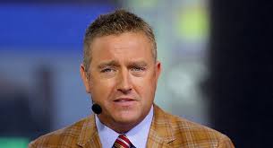 Dog the Bounty Hunter holds back tears as family…