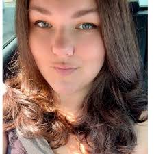 One of the most underrated benefits of winter in Canada is being able to  use the trunk of your car to store perishable groceries for a few months  🤣❤️🇨🇦