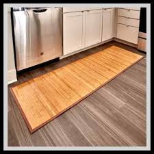 Investing in kitchen floor mats has become very foggy with a lot of malicious product and fakes out there. 10 Best Kitchen Rugs For Hardwood Floors Mats Runners