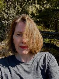 Hiking at Mt. Outram with dogs