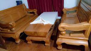 Atau sedang membuat set kitchen pribadi di dalam rumah yang mempunyai meja bar, maka anda memerlukan furniture berikut ini yaitu sebuah kursi bar. Jual Furniture Prabotan Meja Kursi Kayu Jati Blora Utuh Di Lapak Agung W E Bukalapak