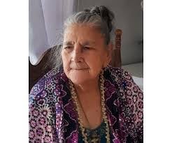 Leonor Montoya's Instagram, Twitter & Facebook