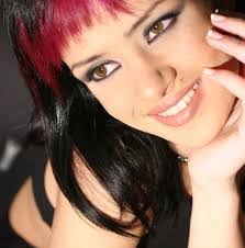 Rebecca Lefevre's Instagram, Twitter & Facebook