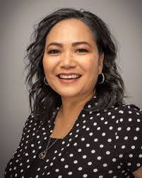 Rachel Weeks's Instagram, Twitter & Facebook