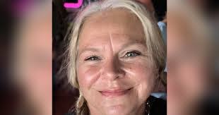 Shelly Pittman's Instagram, Twitter & Facebook